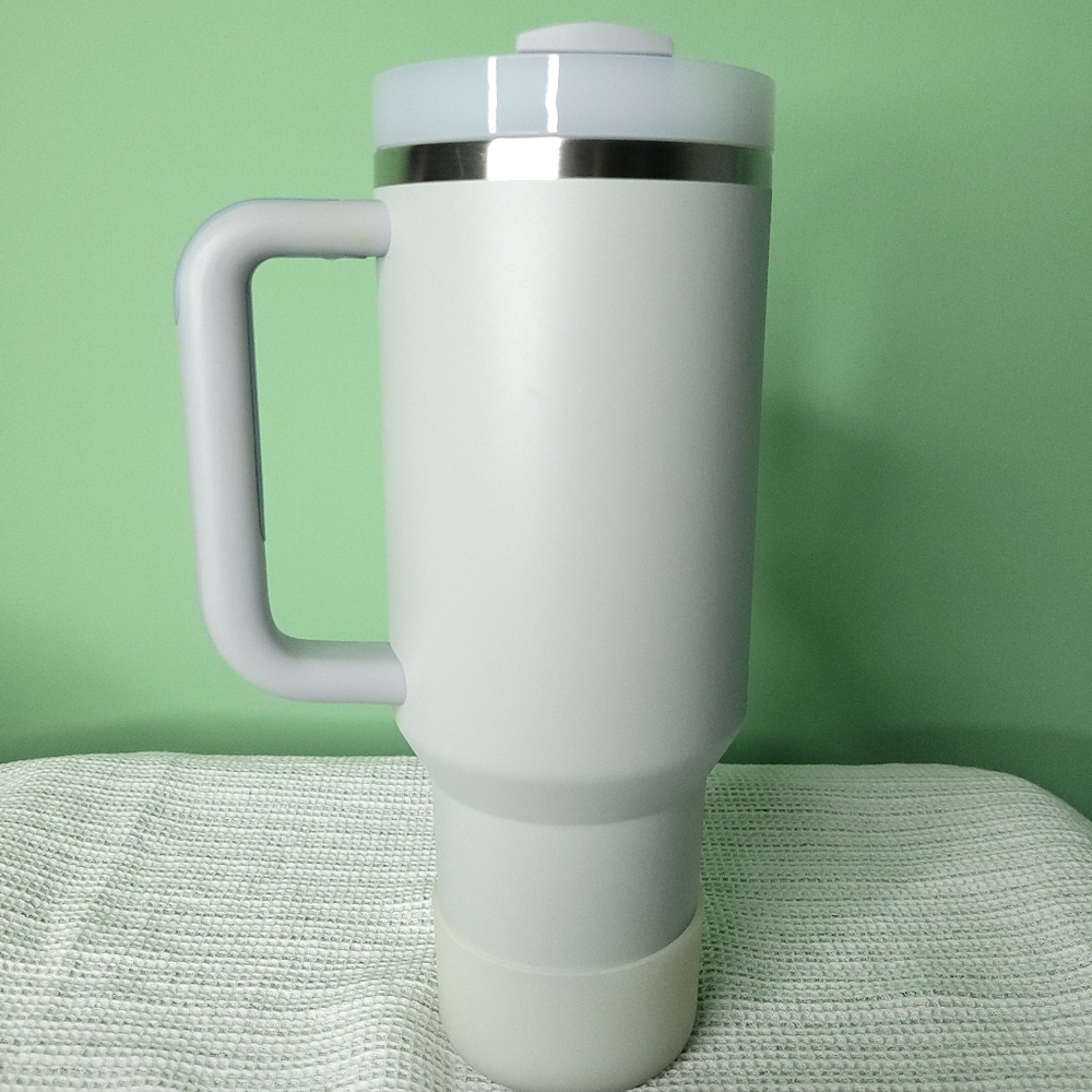 STANLEY 40 OZ. Tumbler In The Color, FOG - Picture 9 of 9